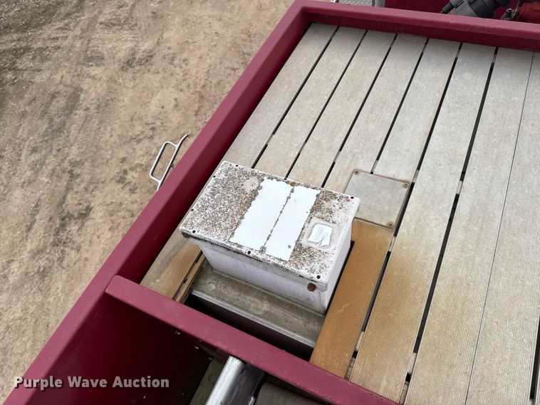 image for item EA2011 1998 Pierce Tilt Cab fire truck