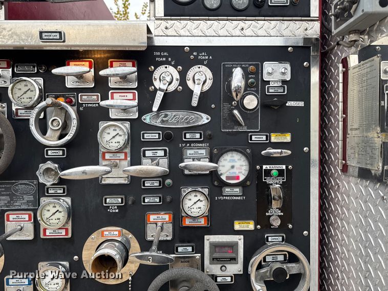 image for item EA2011 1998 Pierce Tilt Cab fire truck