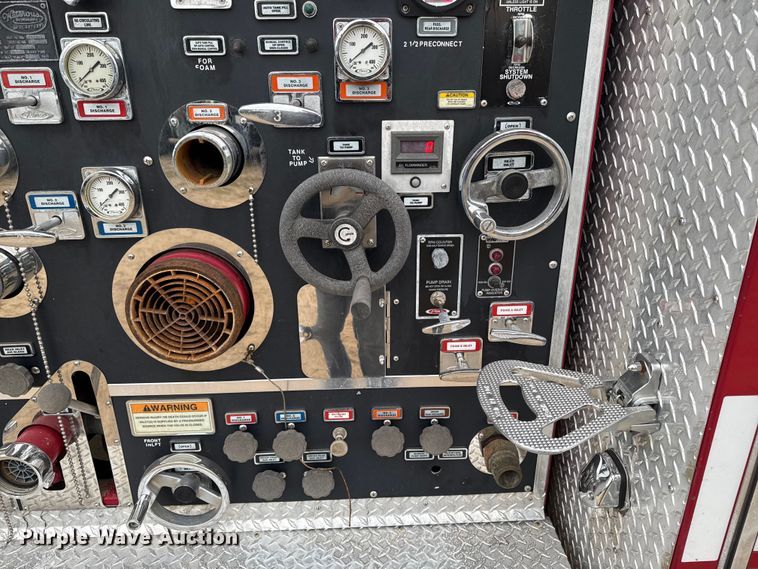 image for item EA2011 1998 Pierce Tilt Cab fire truck