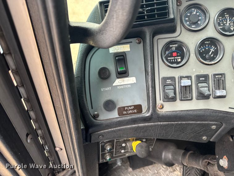 image for item EA2011 1998 Pierce Tilt Cab fire truck