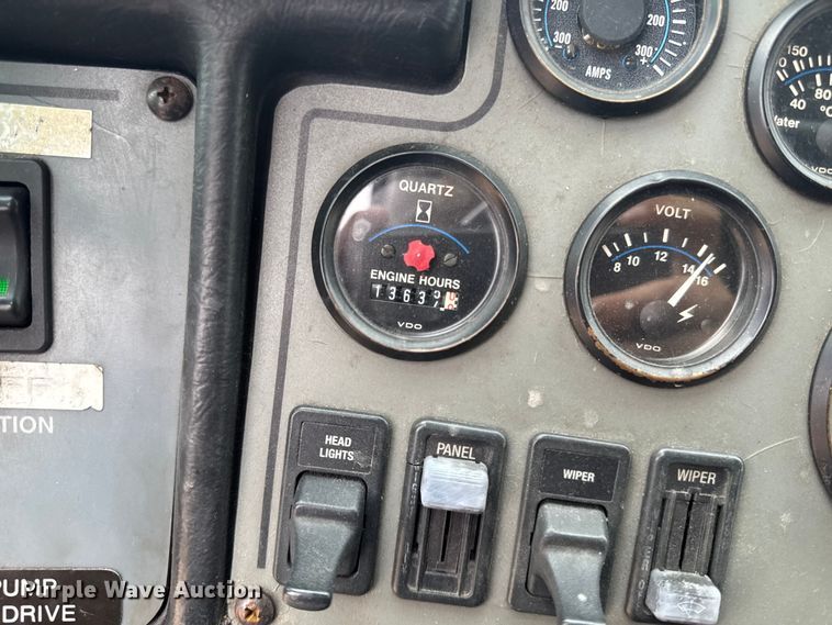 image for item EA2011 1998 Pierce Tilt Cab fire truck