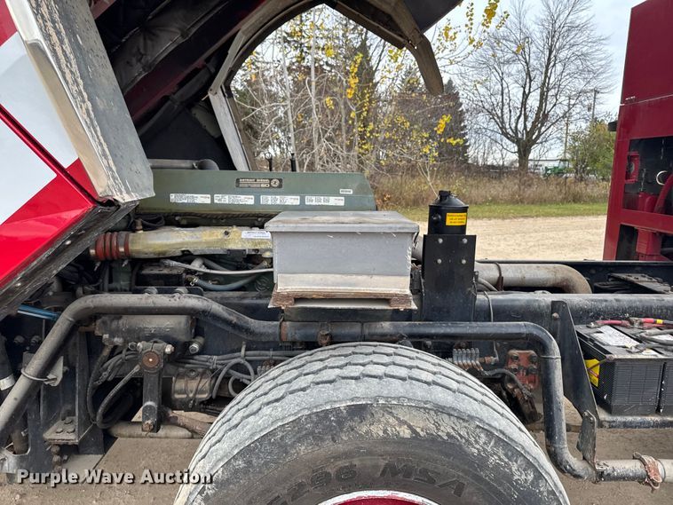 image for item EA2011 1998 Pierce Tilt Cab fire truck