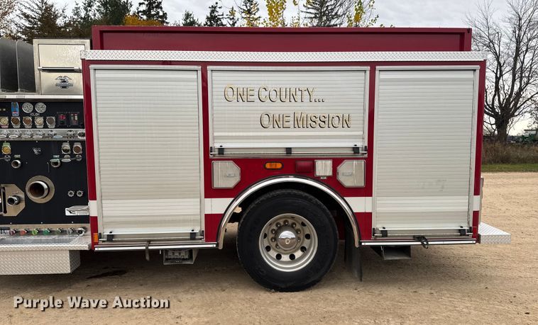 image for item EA2012 2004 American LaFrance Metro pumper fire truck