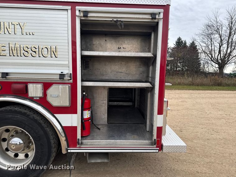 image for item EA2012 2004 American LaFrance Metro pumper fire truck