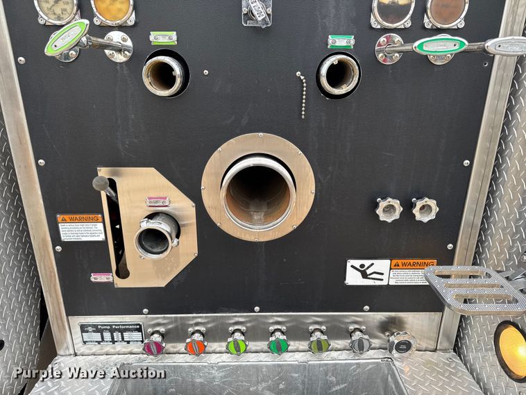 image for item EA2012 2004 American LaFrance Metro pumper fire truck