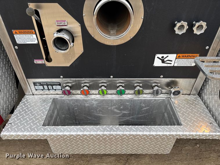 image for item EA2012 2004 American LaFrance Metro pumper fire truck