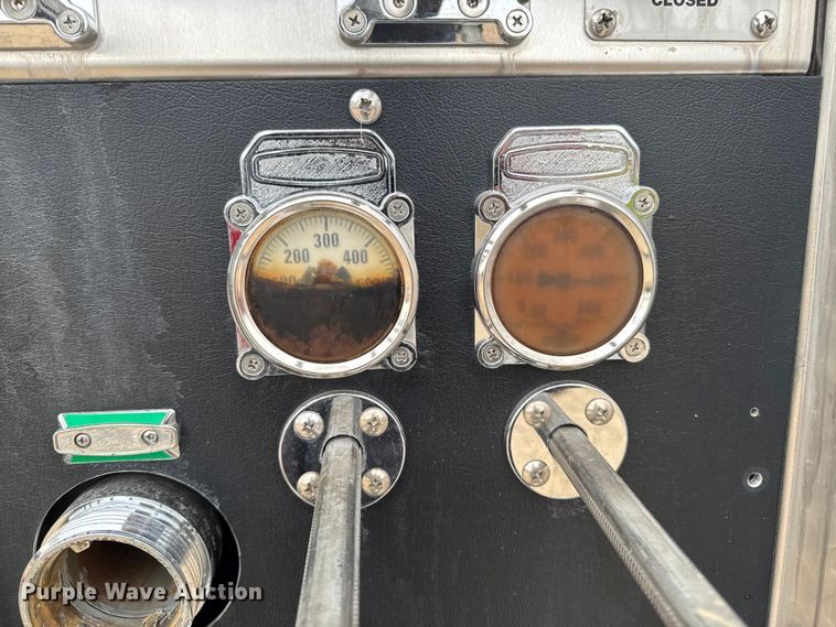 image for item EA2012 2004 American LaFrance Metro pumper fire truck