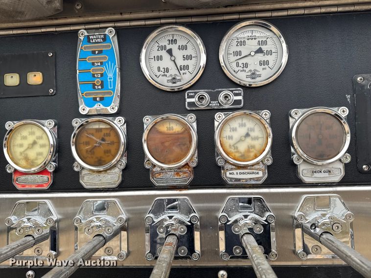 image for item EA2012 2004 American LaFrance Metro pumper fire truck