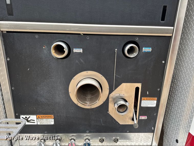 image for item EA2012 2004 American LaFrance Metro pumper fire truck