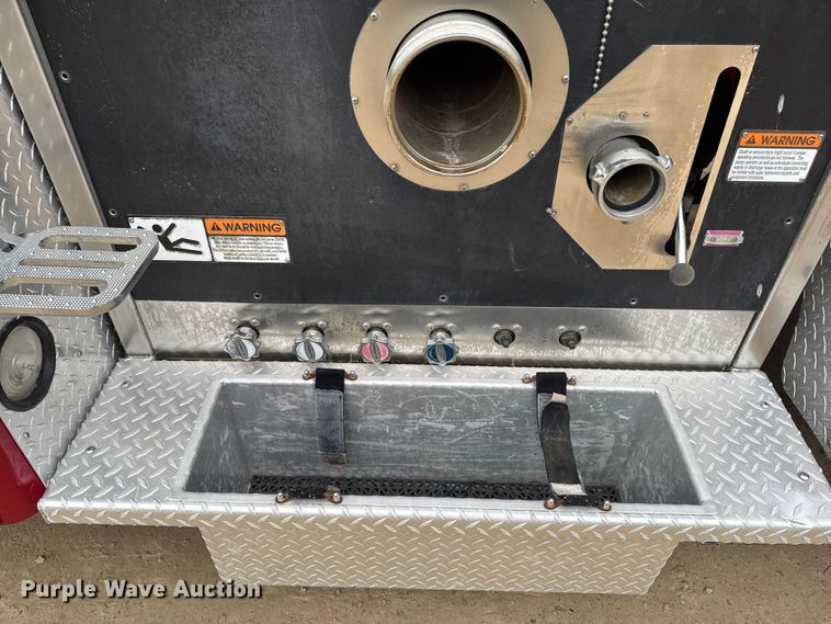 image for item EA2012 2004 American LaFrance Metro pumper fire truck