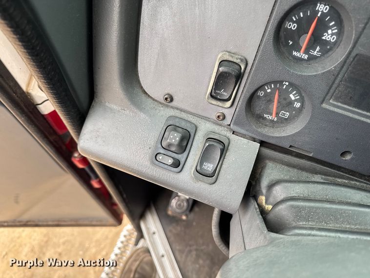 image for item EA2012 2004 American LaFrance Metro pumper fire truck