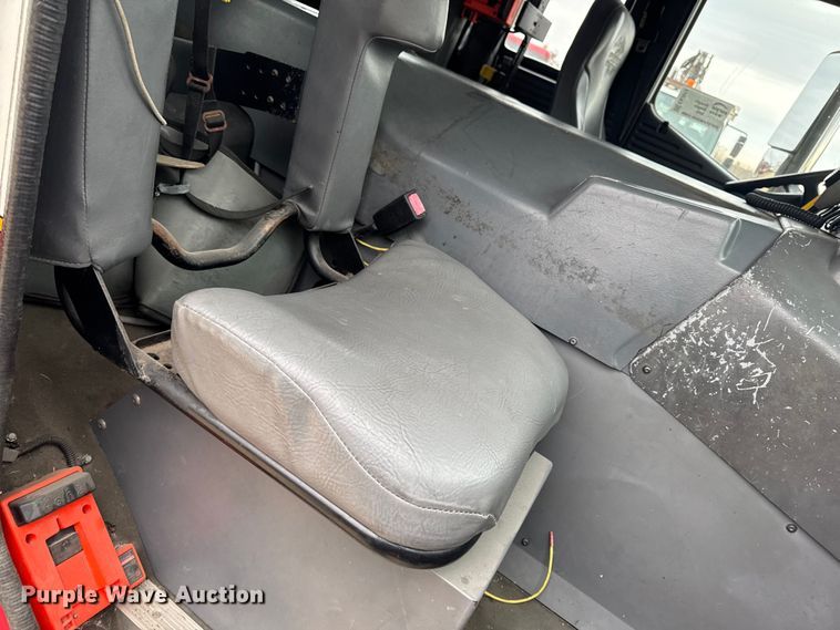 image for item EA2012 2004 American LaFrance Metro pumper fire truck