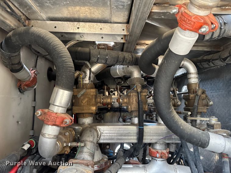 image for item EA2012 2004 American LaFrance Metro pumper fire truck