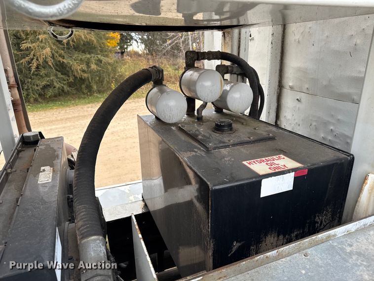 image for item EA2014 2014 Freightliner 114SD crane truck