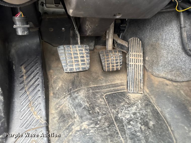 image for item EA2014 2014 Freightliner 114SD crane truck