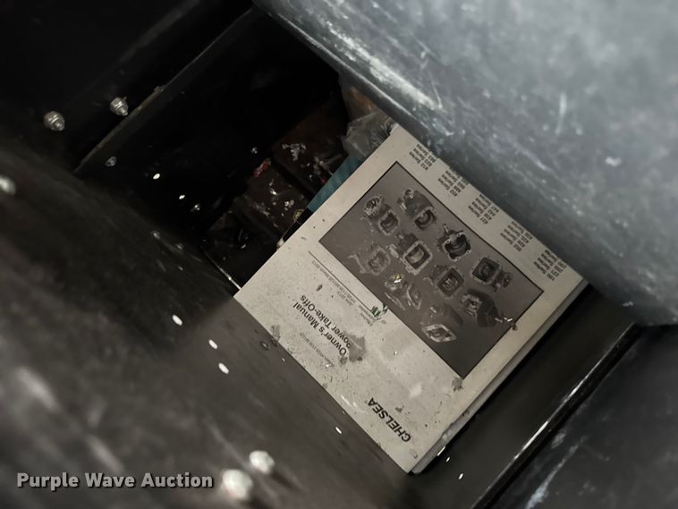 image for item EA2014 2014 Freightliner 114SD crane truck