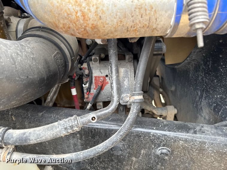 image for item EA2014 2014 Freightliner 114SD crane truck