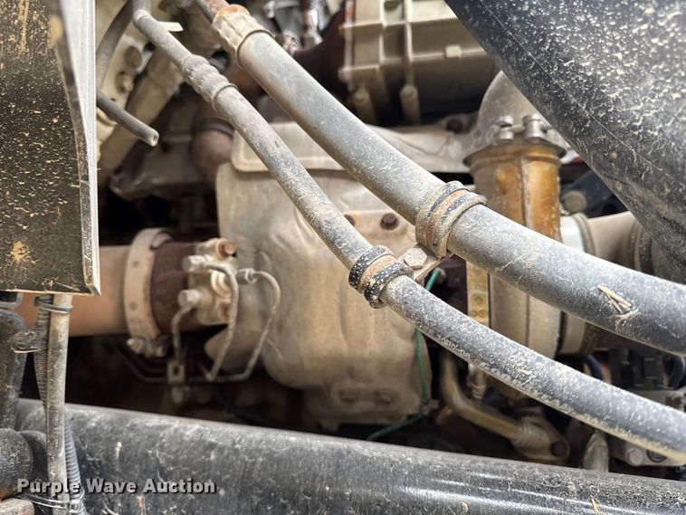 image for item EA2014 2014 Freightliner 114SD crane truck