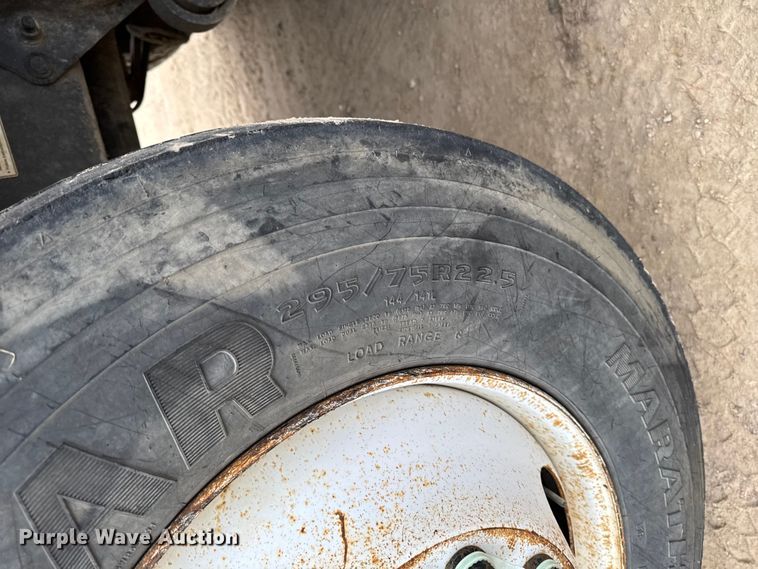 image for item EA2014 2014 Freightliner 114SD crane truck