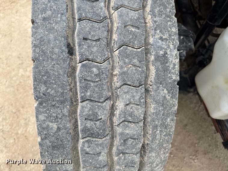 image for item EA2014 2014 Freightliner 114SD crane truck