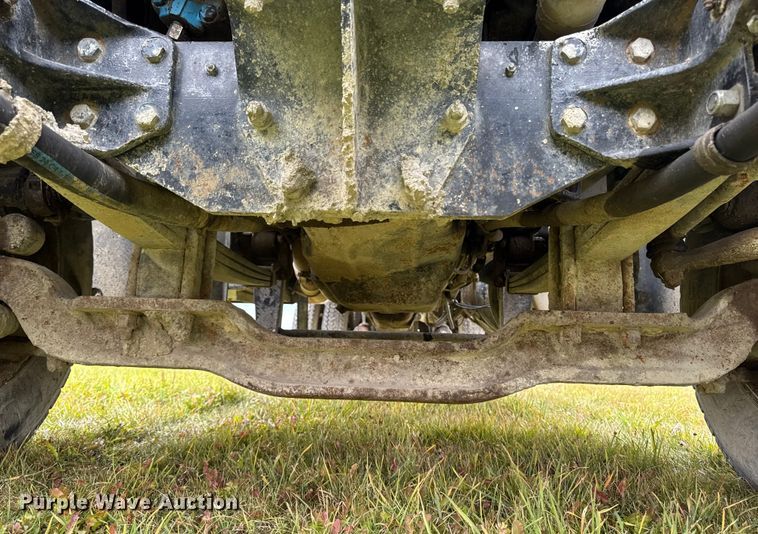 image for item EA2016 2001 Mack RD690S ready mix truck