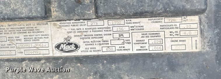 image for item EA2016 2001 Mack RD690S ready mix truck