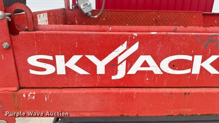 image for item EA2089 Skyjack SJ4626 scissor lift