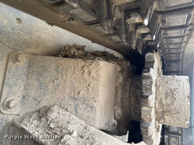 image for item EA2090 2015 Takeuchi TL8 tracked skid steer loader