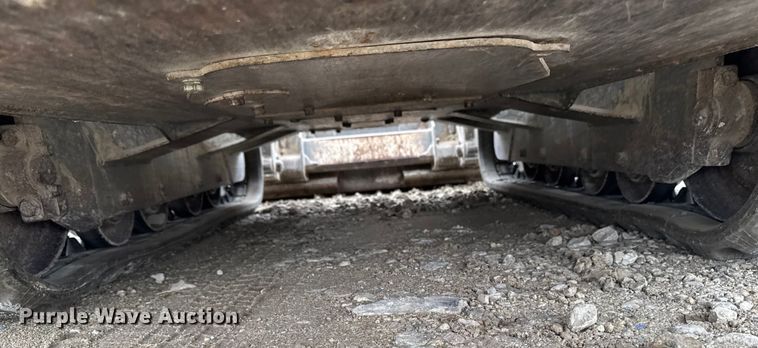 image for item EA2090 2015 Takeuchi TL8 tracked skid steer loader