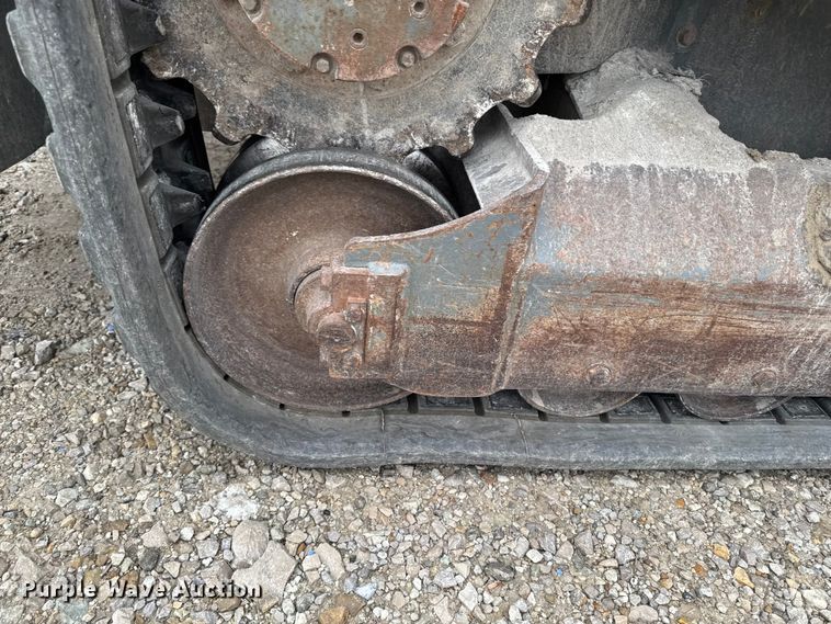 image for item EA2090 2015 Takeuchi TL8 tracked skid steer loader