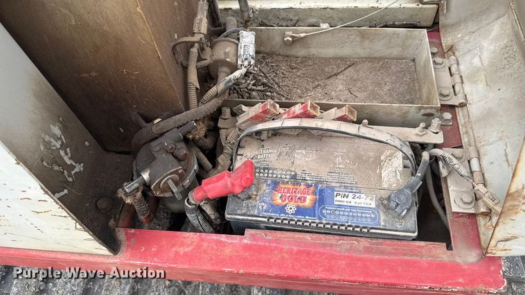 image for item EA2091 2006 Takeuchi TB135 mini excavator