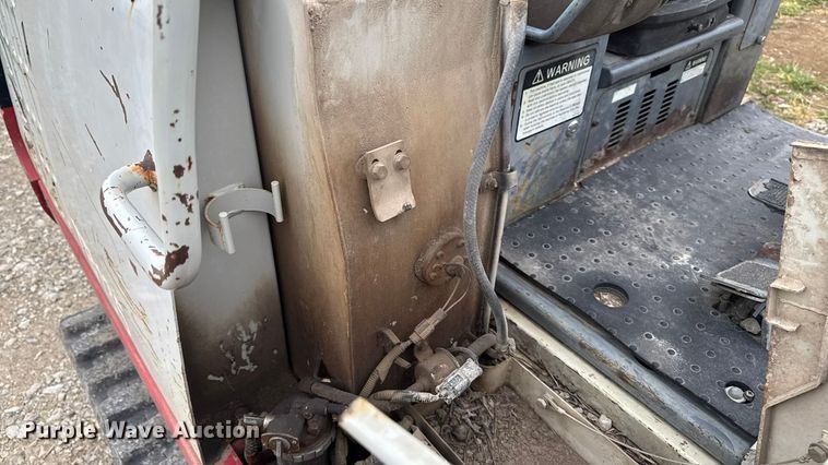 image for item EA2091 2006 Takeuchi TB135 mini excavator