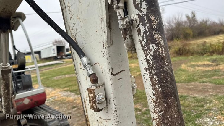 image for item EA2091 2006 Takeuchi TB135 mini excavator