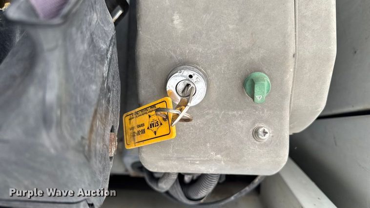 image for item EA2091 2006 Takeuchi TB135 mini excavator