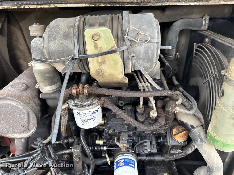 image for item EA2091 2006 Takeuchi TB135 mini excavator