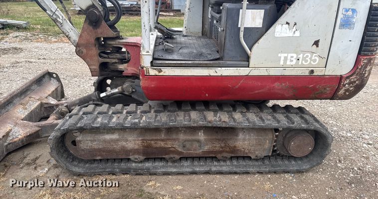image for item EA2091 2006 Takeuchi TB135 mini excavator