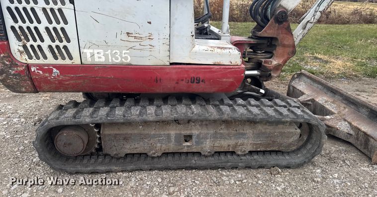 image for item EA2091 2006 Takeuchi TB135 mini excavator