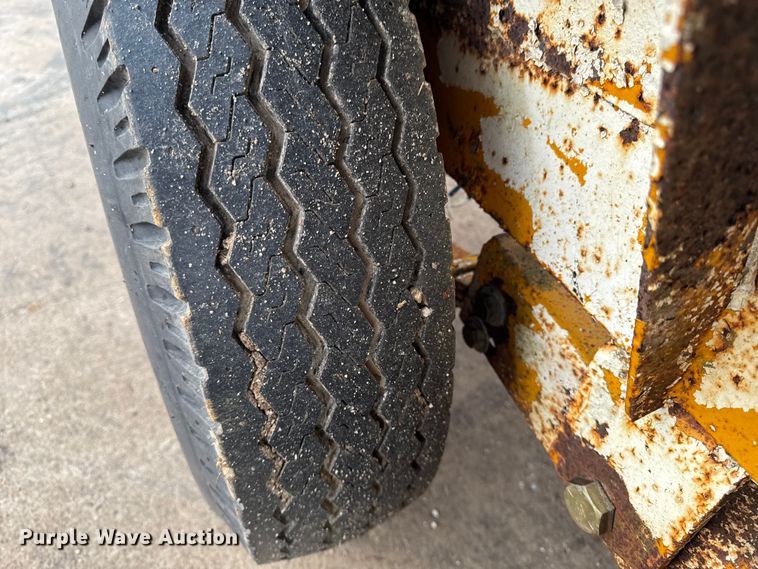 image for item EA2106 1979 Belshe utility trailer