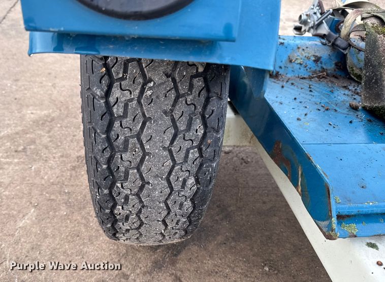 image for item EA2107 2007 Stehl Tow tow dolly trailer