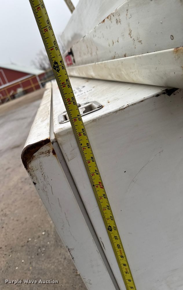 image for item EA2110 (3) toolboxes