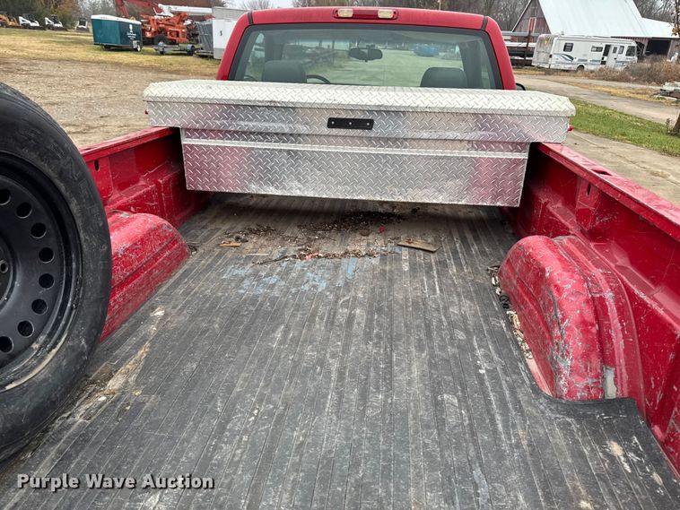 image for item EA2113 2006 Chevrolet Silverado 1500 pickup truck