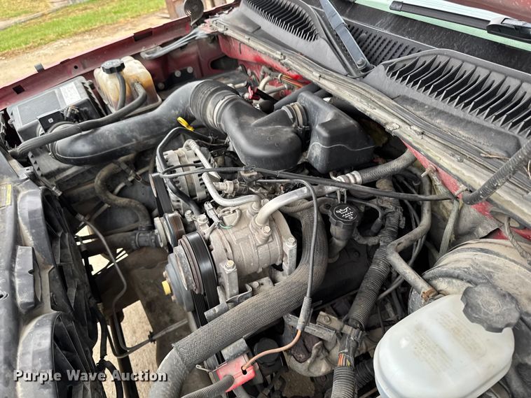 image for item EA2113 2006 Chevrolet Silverado 1500 pickup truck