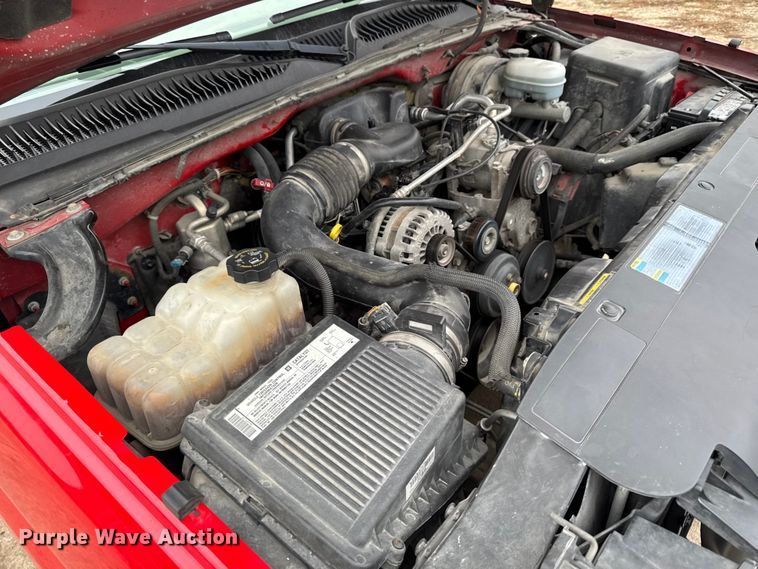 image for item EA2113 2006 Chevrolet Silverado 1500 pickup truck