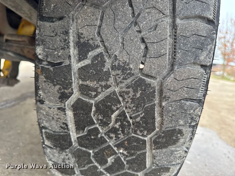 image for item EA2113 2006 Chevrolet Silverado 1500 pickup truck