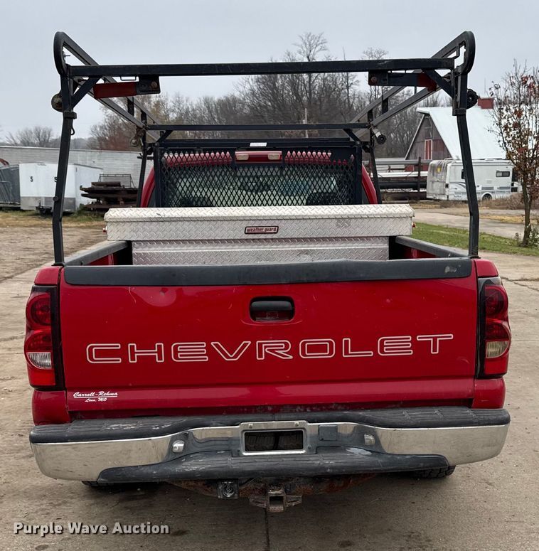 image for item EA2115 2006 Chevrolet Silverado 1500 pickup truck