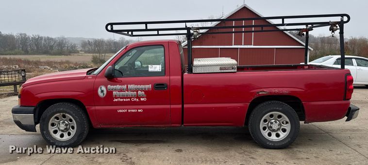image for item EA2115 2006 Chevrolet Silverado 1500 pickup truck