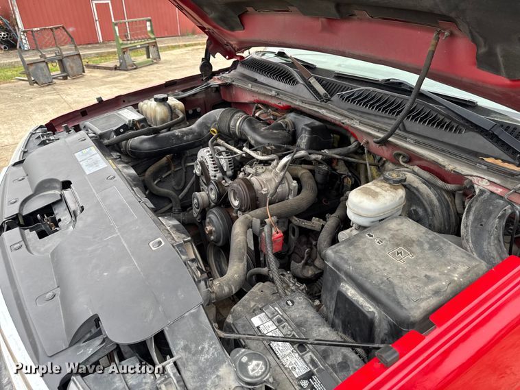 image for item EA2115 2006 Chevrolet Silverado 1500 pickup truck