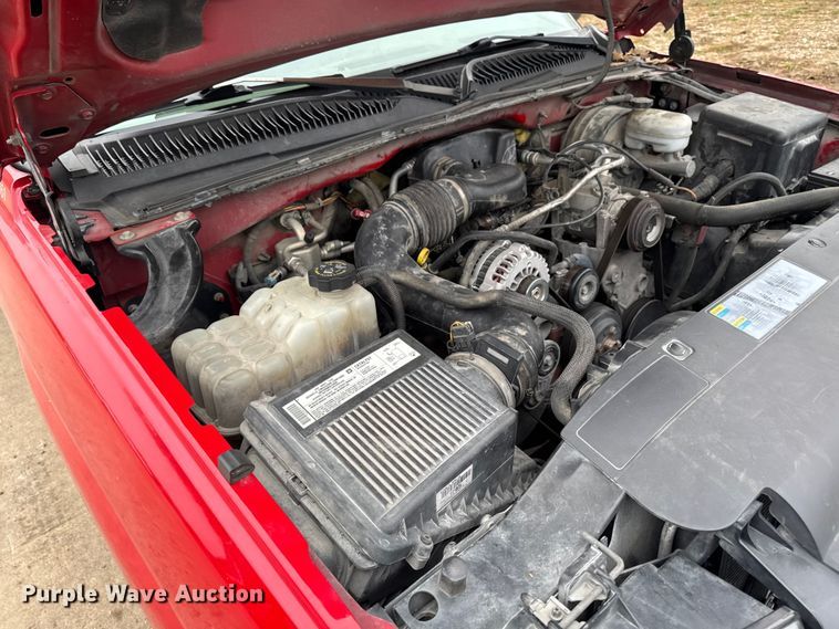 image for item EA2115 2006 Chevrolet Silverado 1500 pickup truck