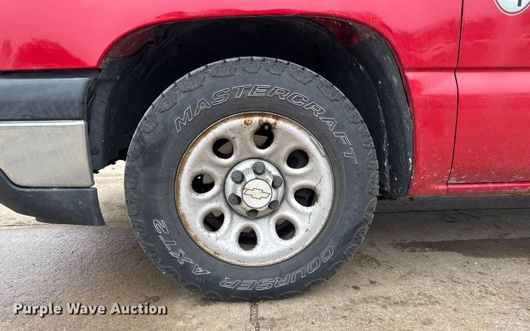 image for item EA2115 2006 Chevrolet Silverado 1500 pickup truck