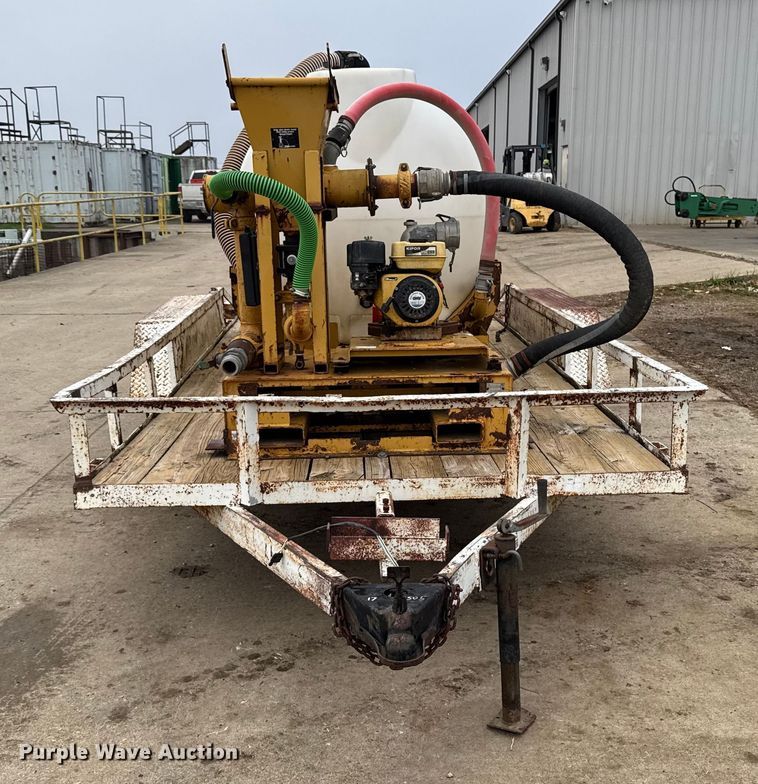 image for item EA2117 1993 Shop built equipment trailer with fluid mixing system